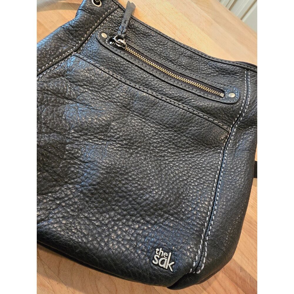 The Sak Pebbled Leather Crossbody Bag Black Pockets with Zippers Canvas Strap